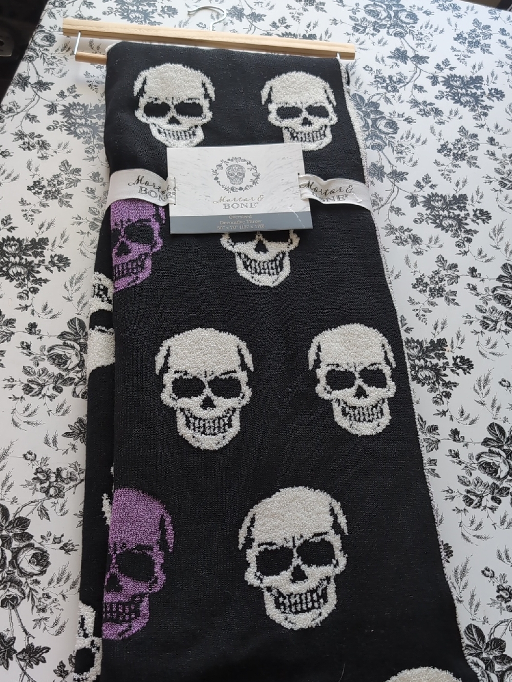 Black Skull Throw Blanket with White and Purple Skulls